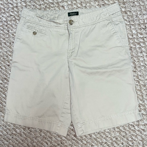 2 for $20 or 5 for $40
EDDIE BAUER SHORTS - SIZE 6 - Picture 1 of 4